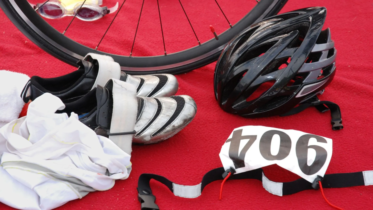 Sprzęt niezbędny do triathlonu – przewodnik dla początkujących